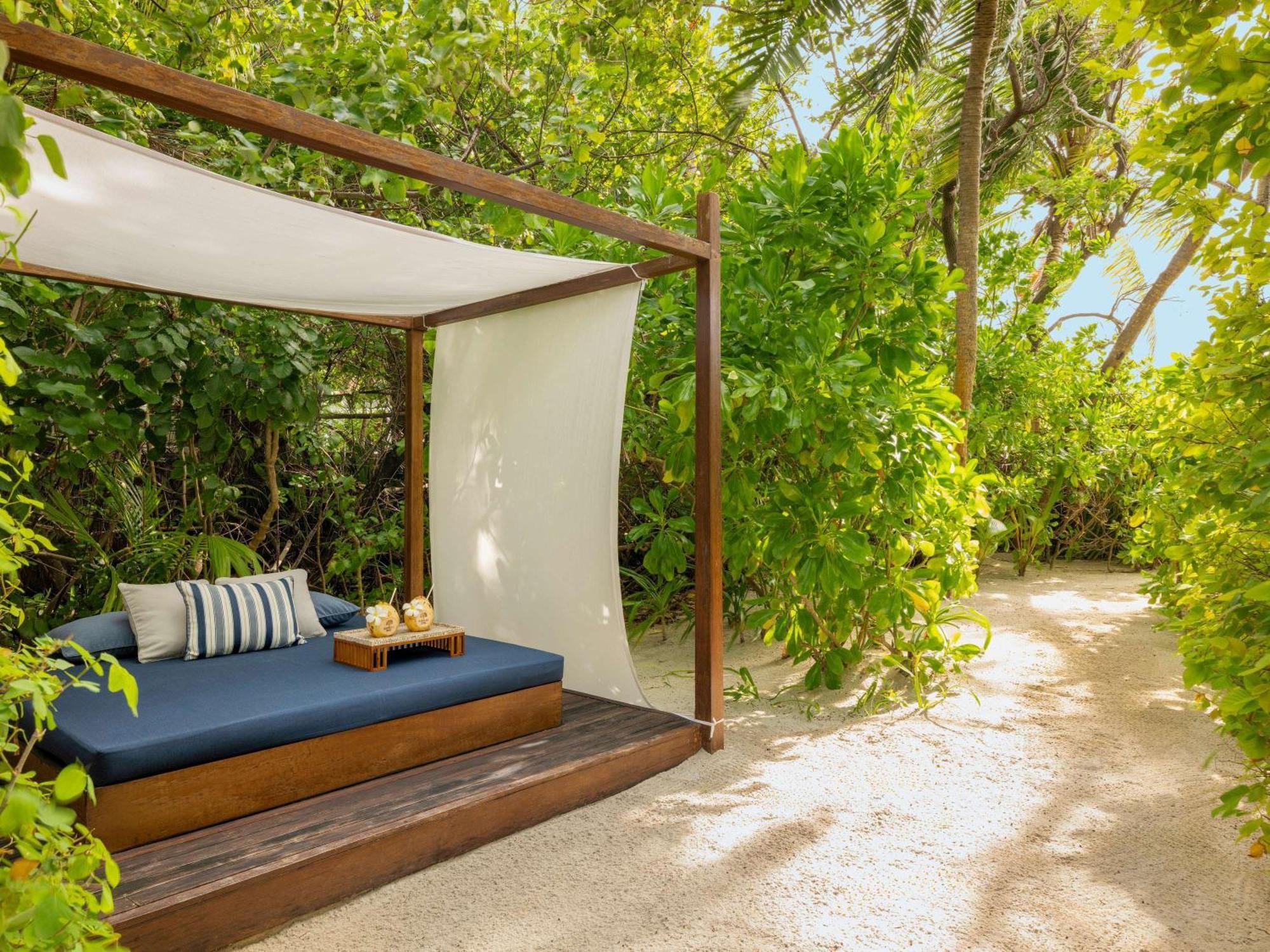 Raffles Maldives Meradhoo Экстерьер фото