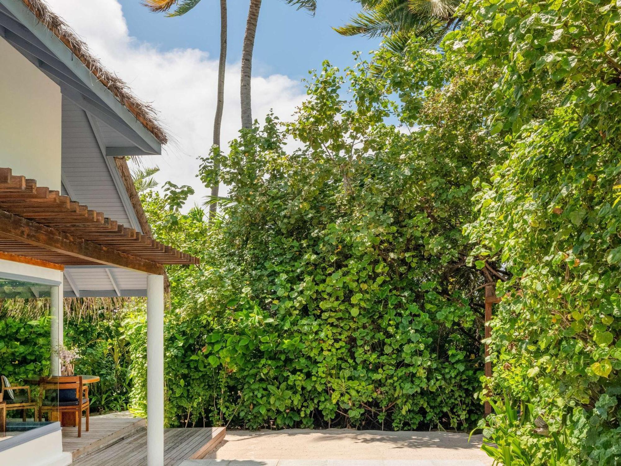 Raffles Maldives Meradhoo Экстерьер фото